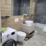 Casa Cu Floarea Soarelui Apartament Brașov