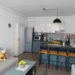 Casa Cu Floarea Soarelui
