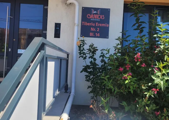 Casa Cu Floarea Soarelui Apartman *