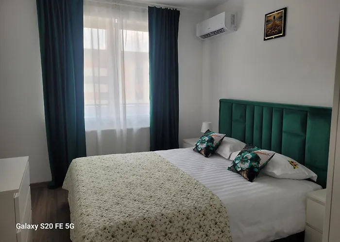 Casa Cu Floarea Soarelui Brassó